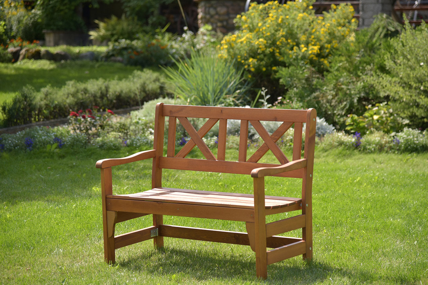 Malmo Flex 2 seater folding bench, honey, chair, seat, seating, wooden, garden, patio, backyard, outdoor, garden furniture, UK, eco-conscious, Sanctuary, Sanctuary Lifestyle www.sanctuary-lifestyle.com